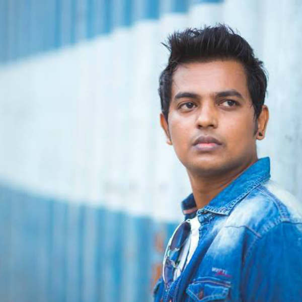புதுப்புது கதைகள்