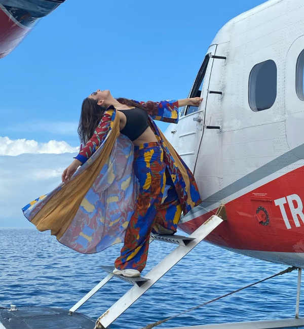 மாலத்தீவில் தஞ்சம்