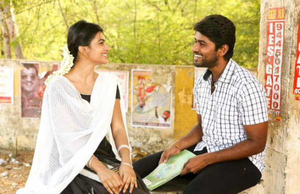 போலீஸ் அதிகாரியாக