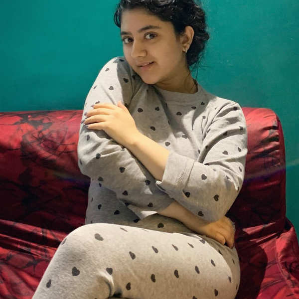 கதாநாயகியாக நடித்து