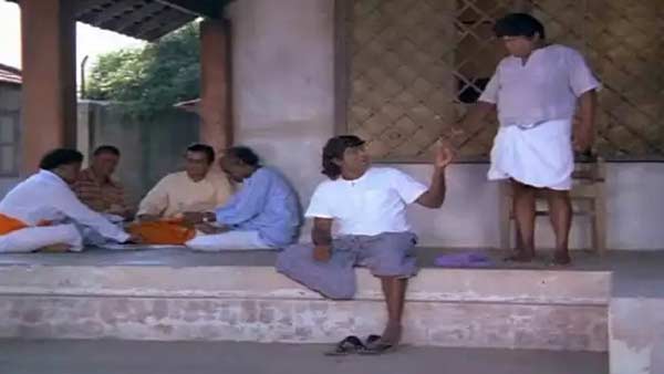 கவுண்டமணியுடன் அடிக்கும் லூட்டி