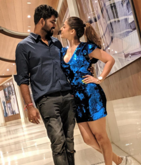 காதல் மலர்ந்தது