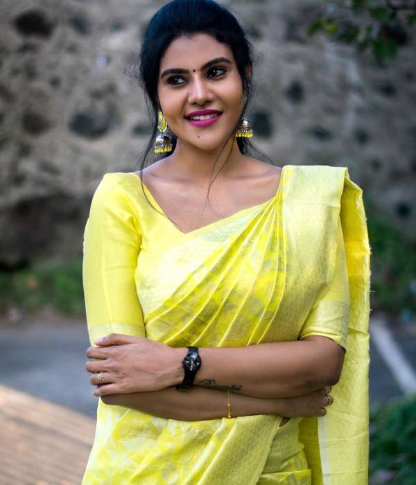 அத்தை பெண்
