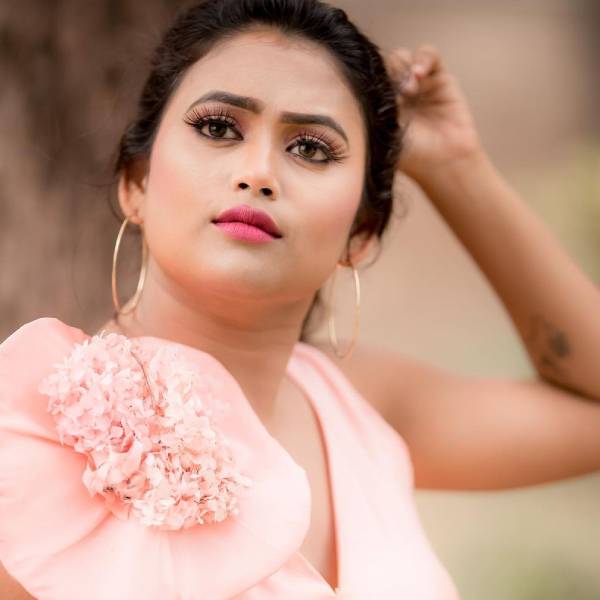 புல்லரிக்க வைக்கும் உச்சரிப்பு
