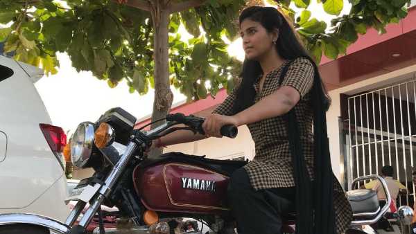 லிஃப்ட் தருவீங்களா?