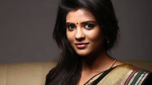 Aishwarya Rajesh to play the lead in superhit remake? Aishwarya Rajesh to play the lead in superhit remake?