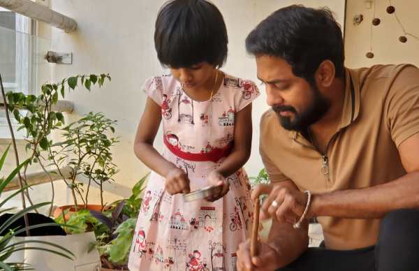 அனுமதி இலவசம்