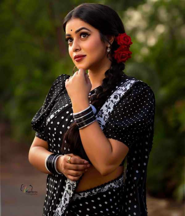 சைட் ரோஸ்