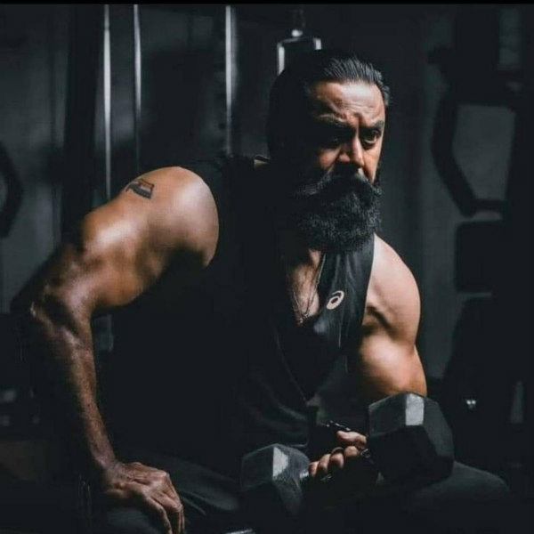 நெகட்டிவ் ரோலில்தான்