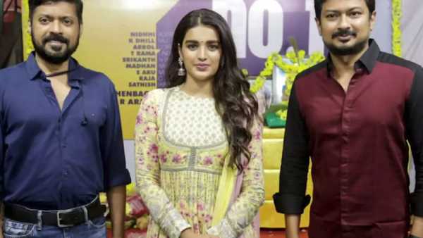 காதலியுடன் திருமணம்