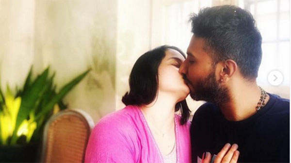 Suja Varunees romantic valentines day photo trending viral! Suja Varunees romantic valentines day photo trending viral!