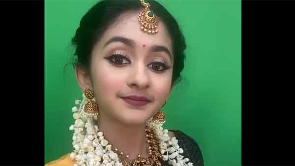 மகளுடன் ஆங்கரிங்