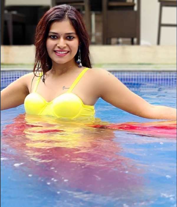 Actress Dharsha Gupta swimming pool photoshoot Actress Dharsha Gupta swimming pool photoshoot