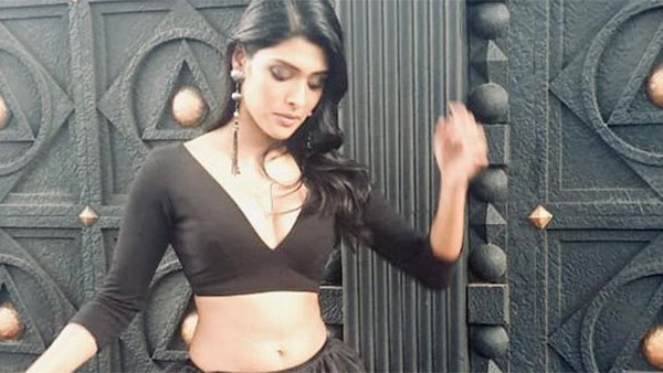 ஒரே ரெட்டியா இருக்கே