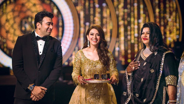 Hansika Motwani family marriage Hansika Motwani family marriage