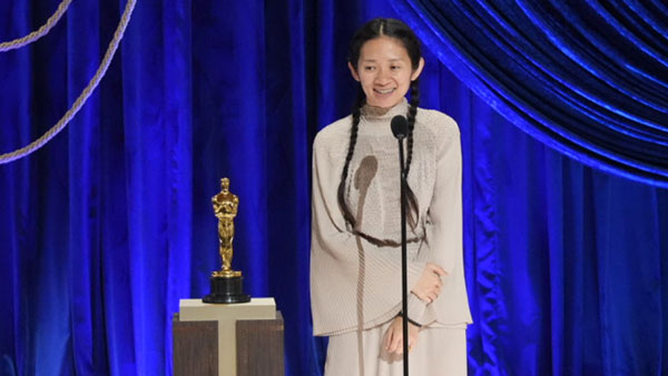 Oscar 2021 Chole Zhae Wins Best Director Award for Nomadland Oscar 2021 Chole Zhae Wins Best Director Award for Nomadland
