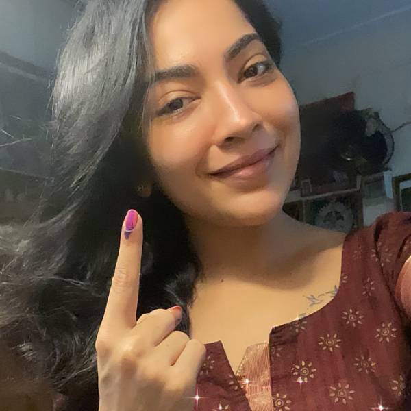 விஜே ரம்யா