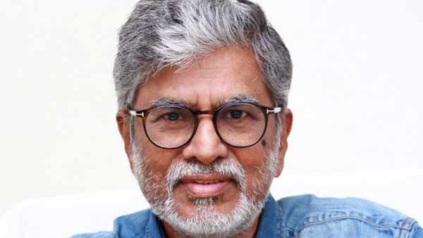 மக்கள் கையில்