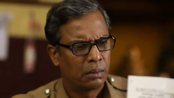 அதிலும் வெற்றி கண்டார்