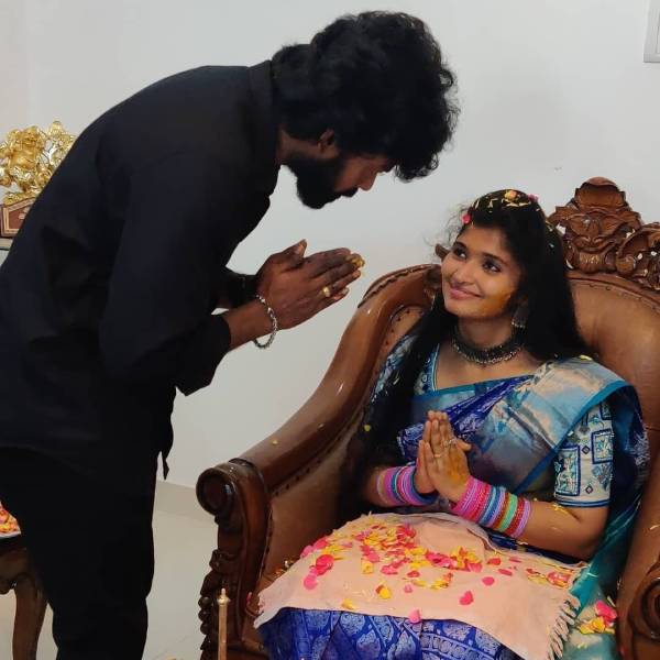 வீட்டில் விசேஷம்