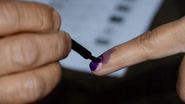 வீட்டில் இருக்க விடுமுறை இல்லை