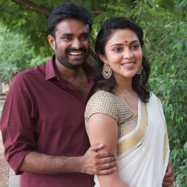 ரசிகர்களுடன் கனெக்ட்