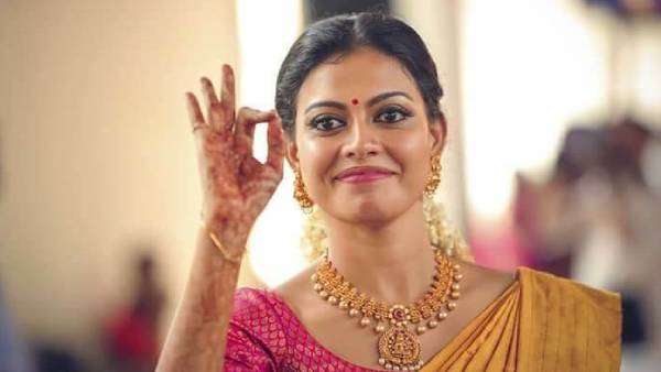 கடுமையாக விமர்சித்த நெட்டிசன்கள்