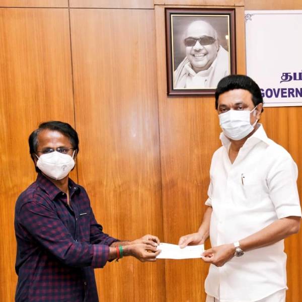 ஏஆர் முருகதாஸ்