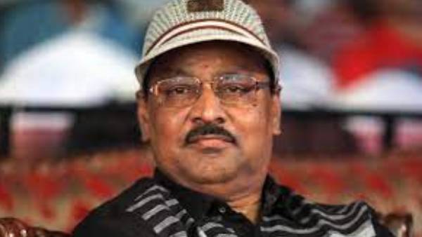 அப்பாவின் எழுத்தாணியுடன்