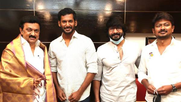 தியேட்டர்களை திறக்க அனுமதிக்கனும்
