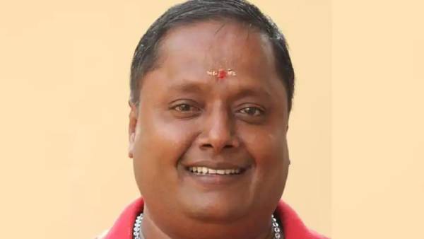மேக்கப் ஆர்ட்டிஸ்ட்