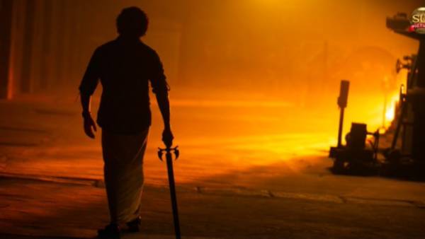 பிரியங்கா அருள் மோகன் நாயகி