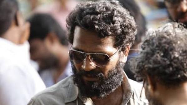 பிஸியான இயக்குனர்