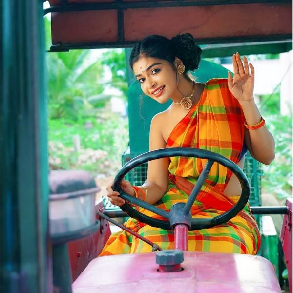 குவியும் லைக்குகள்
