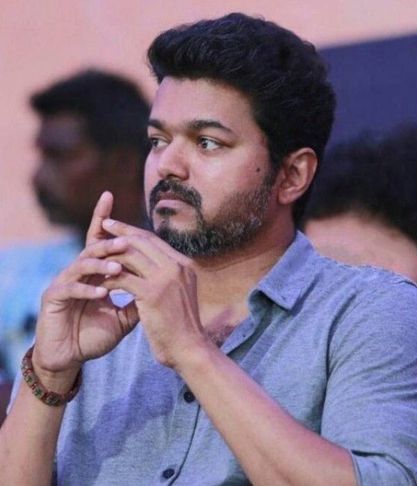 முதலில் தியேட்டர்களில் ரிலீஸ்