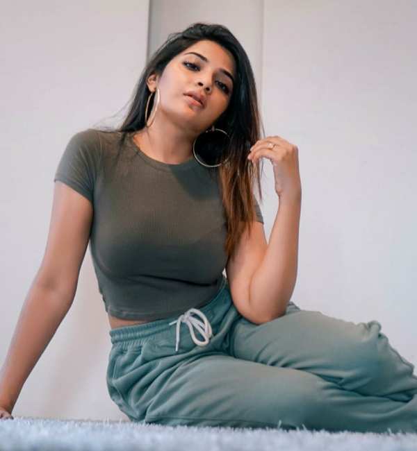 பில்லா அஜித்துன்னு