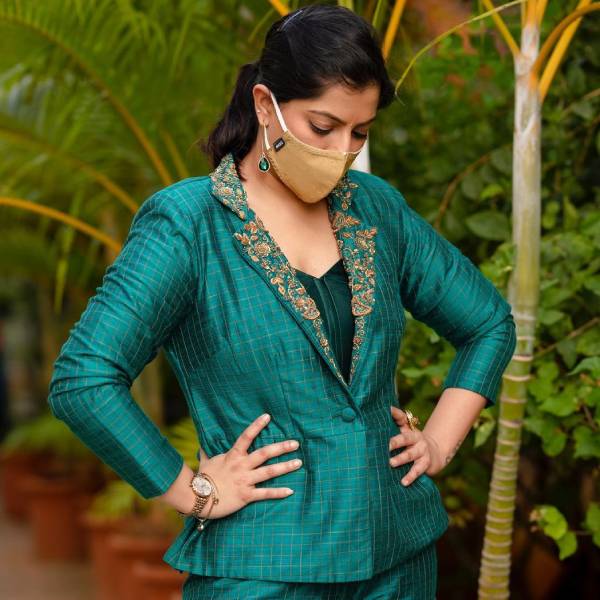 வில்லியாக