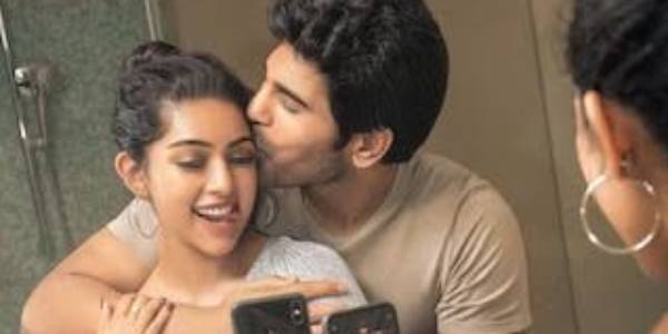 லிப்-லாக் காட்சிகள்