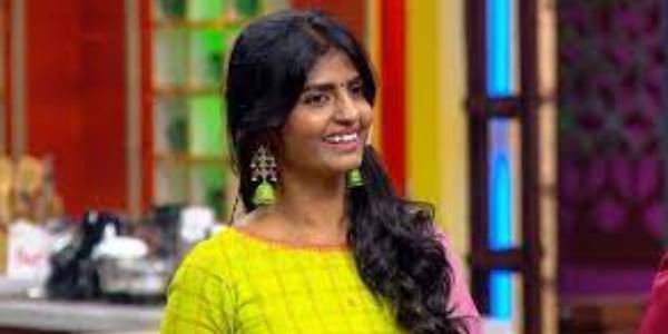 கனி, சுனிதாவிடம் பேச்சு
