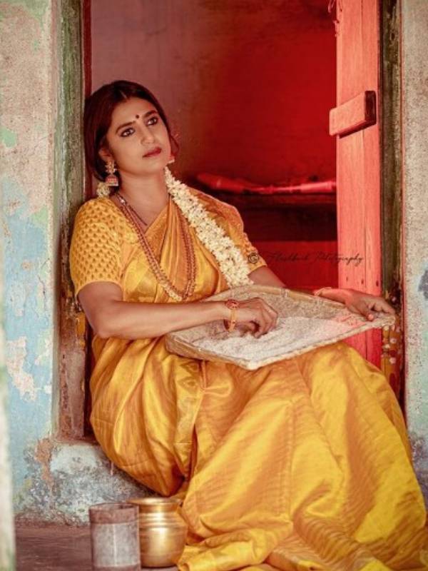 பல பாராட்டுக்கள்