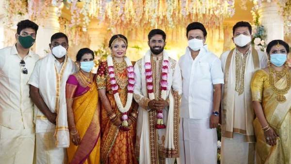 பிரமாண்ட வரவேற்பு