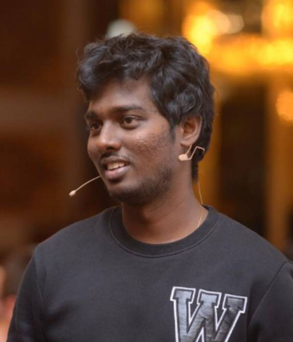 டைட்டில் அறிவிப்பு எப்போது