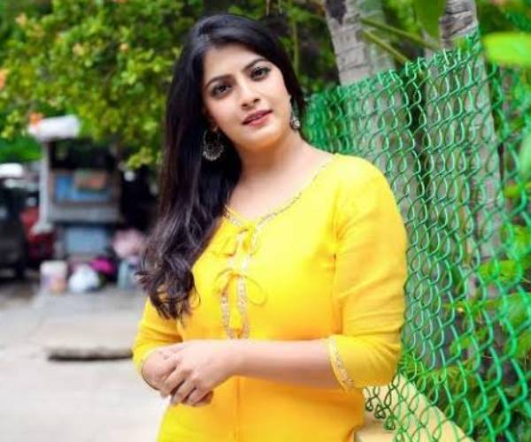 வரலட்சுமி சரத்குமார்