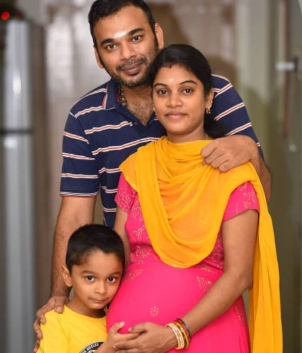 சக்தி பிறந்திருக்கிறாள்