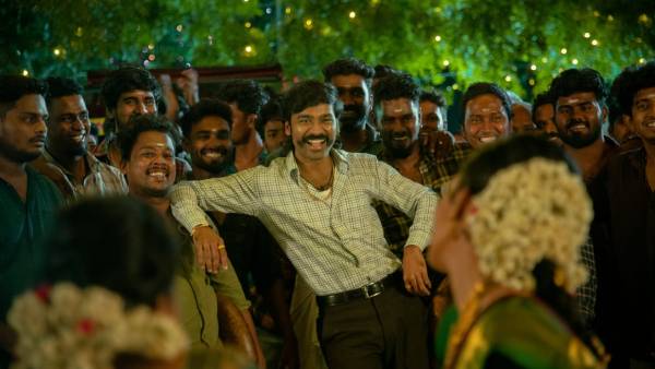 நீளும் வரிசை