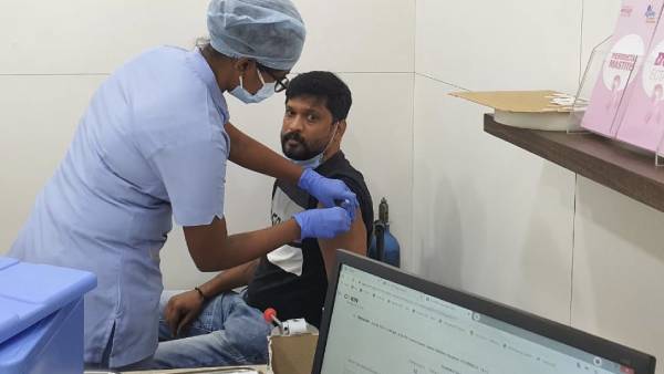 Actor Soundararaja vaccinated for Covid 19 