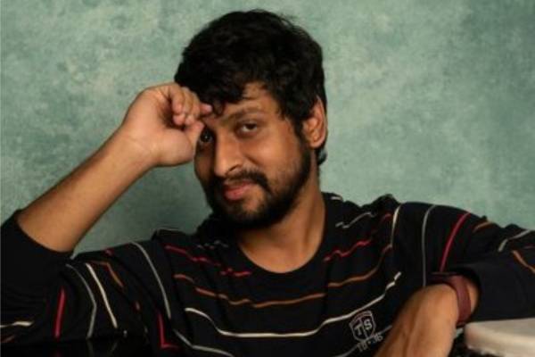 ஒரு ரசிகனின் ஆனந்த கருணம்