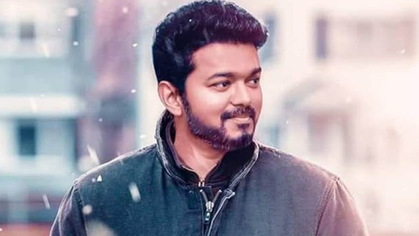 எதிரிகளை பந்தாடுவாரா?