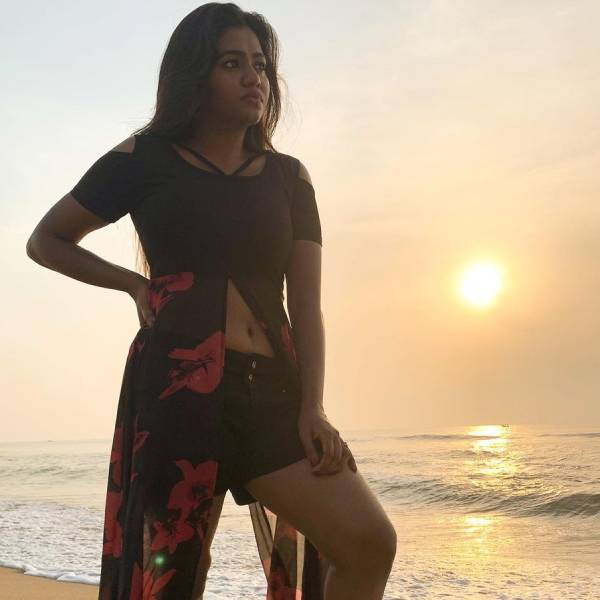 சிறு வேடத்தில்