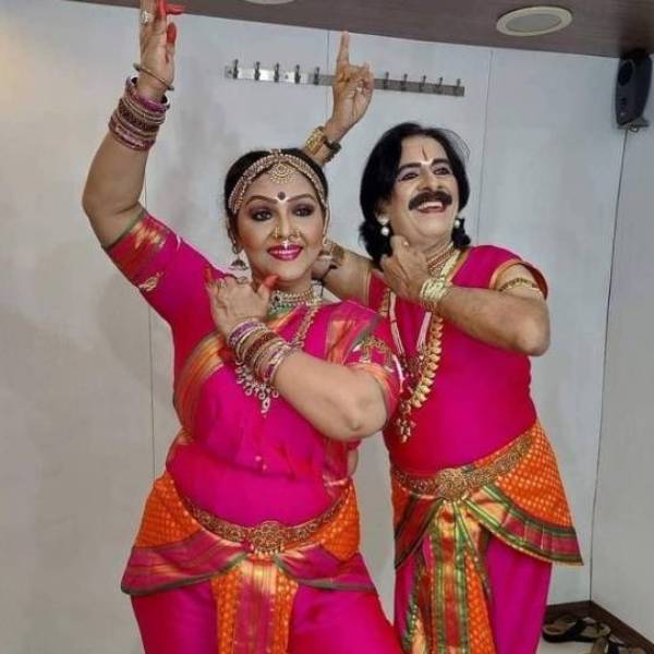 ஃபாத்திமா பாபுவுடன் ஜோடி